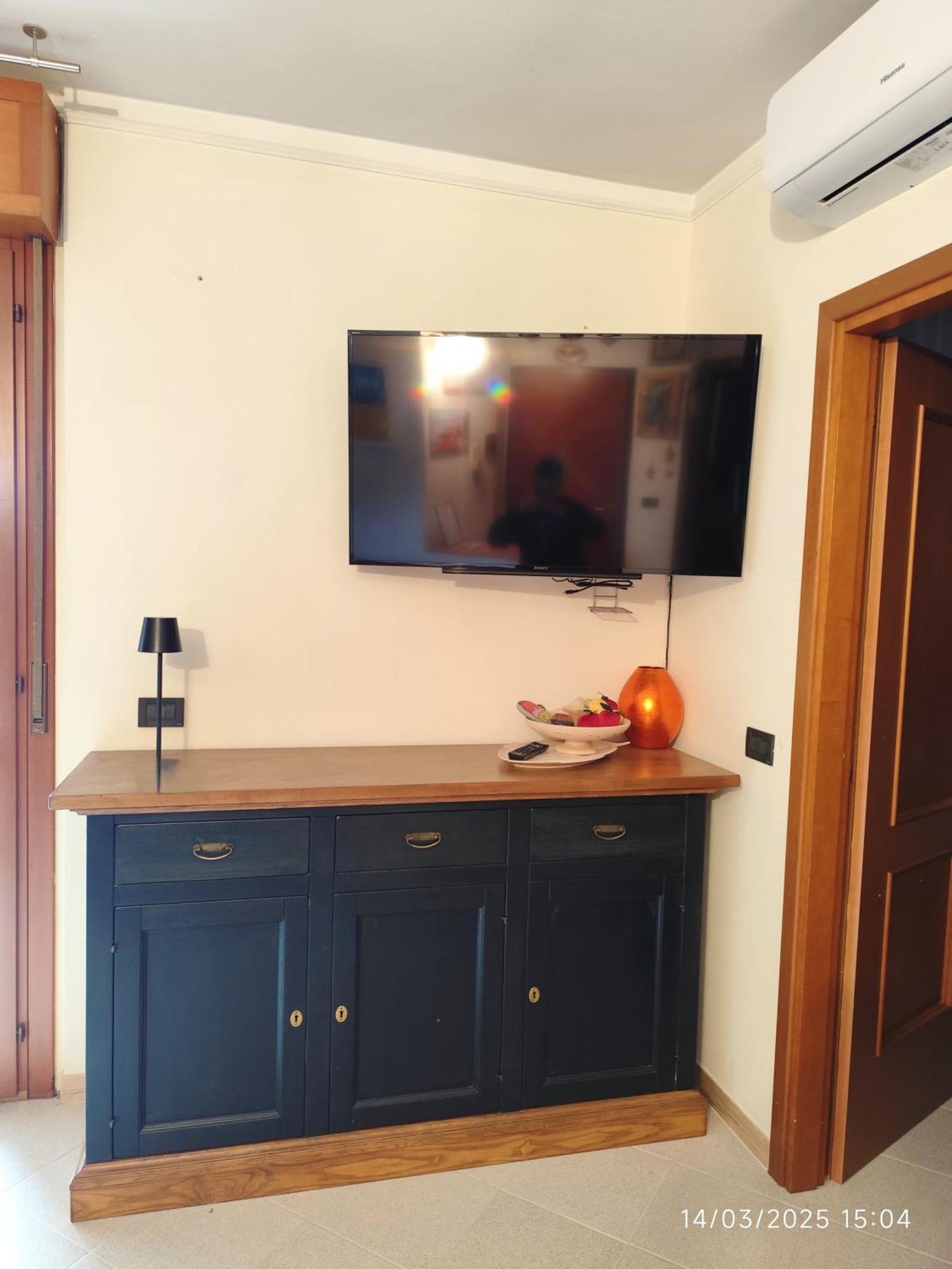לה ספציה Lorenz House מראה חיצוני תמונה